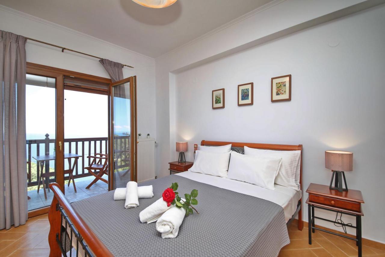 Villa Margini, Aegean Views , Pool Villa, Skopelos Esterno foto